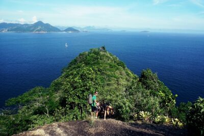 Climb Sugarloaf: A Thrilling Adventure to Rio’s Postcard Peak - The 15-meter East Face climb: challenge with a calm, coached rhythm