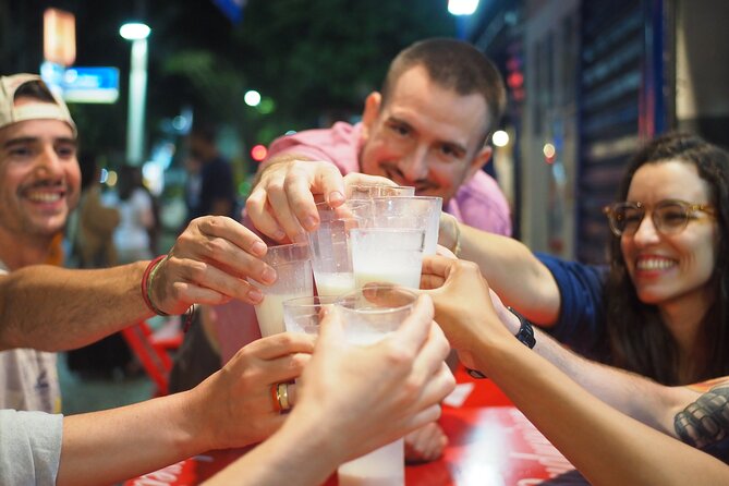 Eat, drink, and discover Rio like a local — with a local. - Key reasons this tour keeps scoring 5 stars
