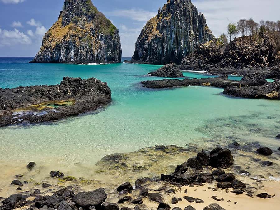 Explore Fernando de Noronha: 7-Hour Ilhatour - Baía dos Porcos and the Lookout at Fort Boldro