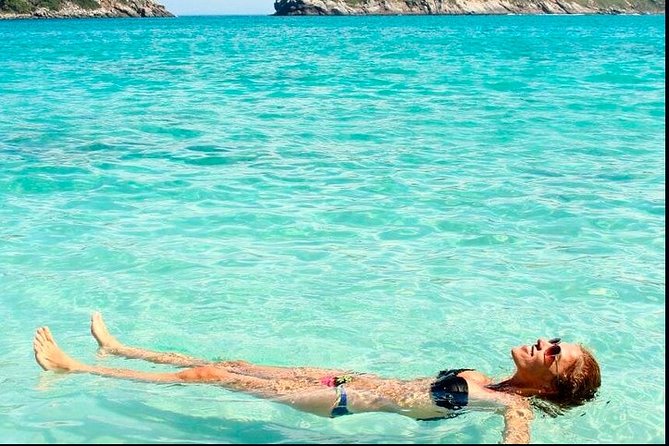 Full Day Tour to Angra dos Reis and Grand Island - Stop 2: Lagoa Azul for swimming and snorkeling