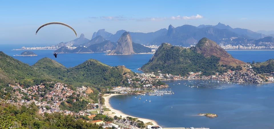 Niterói: Paragliding Experience with GoPro Photos and Video - Charitas break stop: the short pause that makes the day smoother