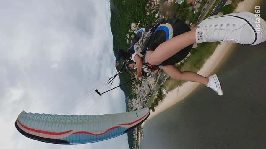 Niterói: Paragliding Experience with GoPro Photos and Video - Meeting Pepê at Parque da Cidade and getting set up fast