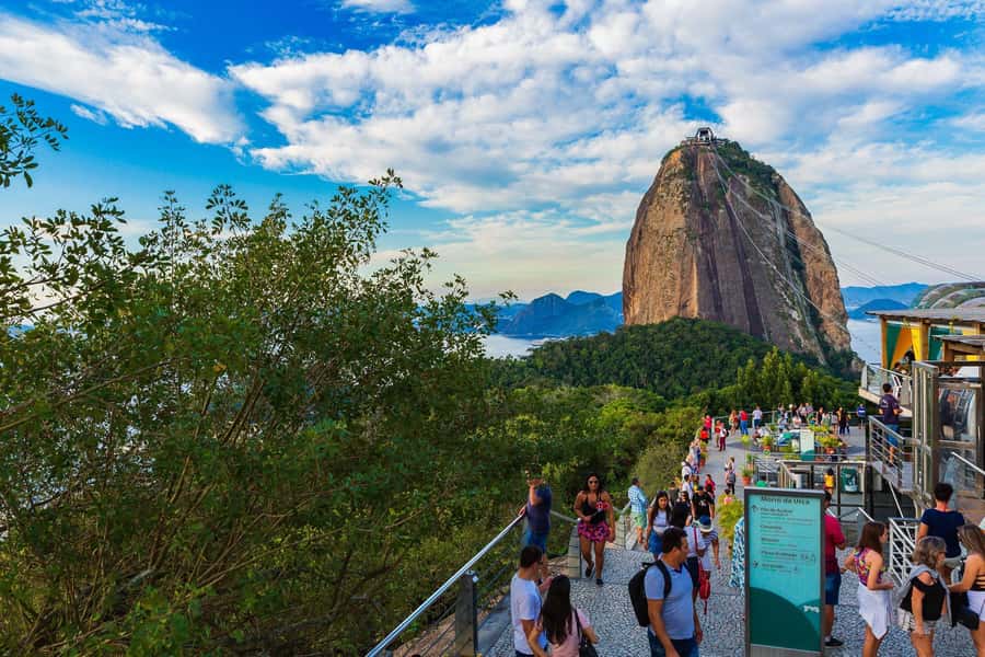 Rio: Christ the Redeemer & Sugarloaf Express Tour - Tickets and short lines: why organized entry helps in Rio
