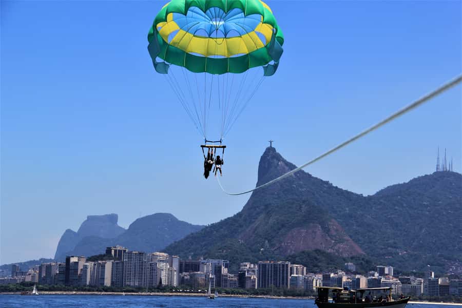 Rio de Janeiro: 2-Hour Boat Trip with Parasailing - Key things I’d watch for