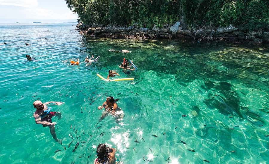 Rio de Janeiro: Angra dos Reis and Ilha Grande Full-Day Tour - The scenic pause and lunch plan: Velinn Angra Sunset and Japariz
