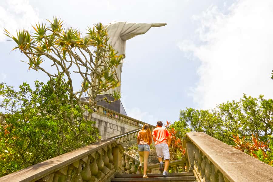 Rio de Janeiro: Christ, Selaron Steps, and Tijuca Park Tour - Christ the Redeemer Morning: The View Without the Big-Queue Feeling