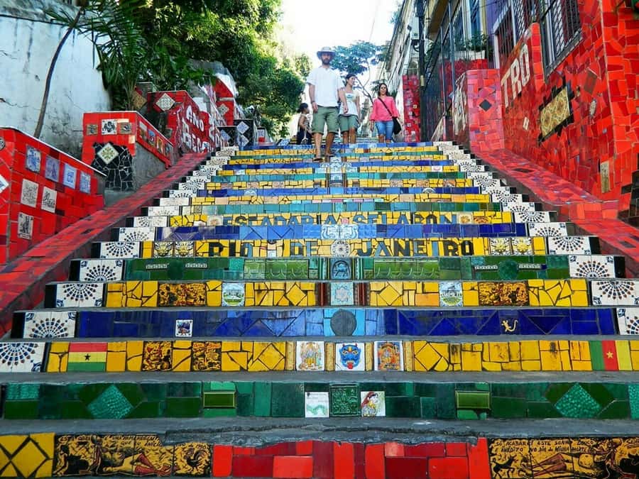 Rio de Janeiro: Half-Day Christ the Redeemer and City Tour - Christ the Redeemer at Corcovado: the payoff and the photo reality