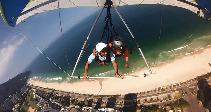 Rio de Janeiro: Hang Gliding or Paragliding Flight - Timing in Rio: avoid peak crowds and plan around weather