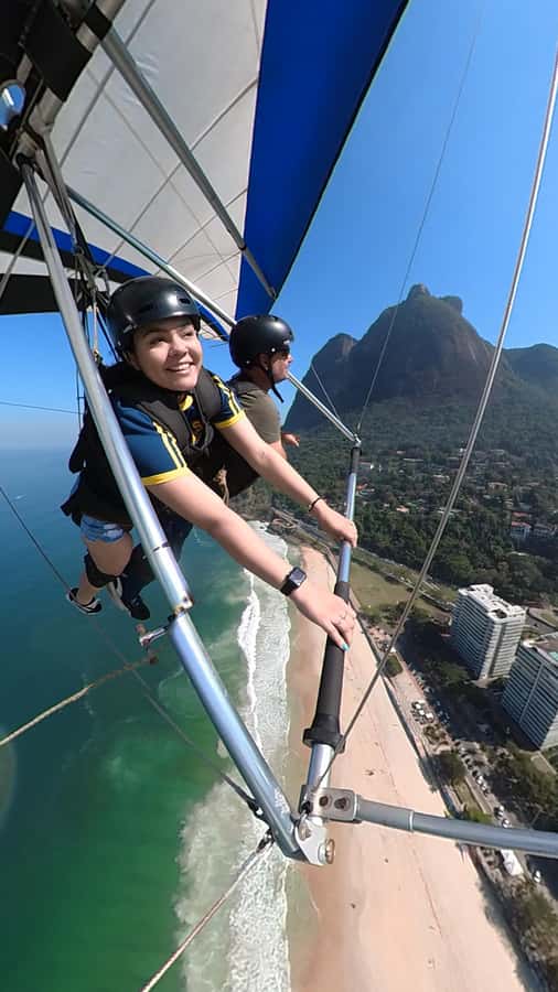 Rio de Janeiro: Hang Gliding or Paragliding Flights - From Beach to Pedra Bonita: Transfers That Save Your Energy