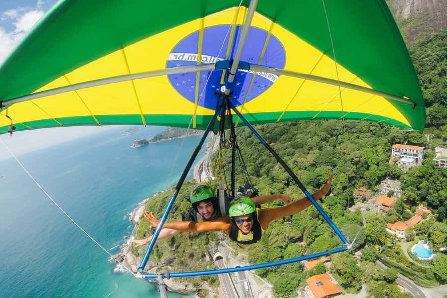 Rio de Janeiro: Hang Gliding Tandem Flight - Before You Go Airborne: Safety Briefing, Insurance, and Weight Limits
