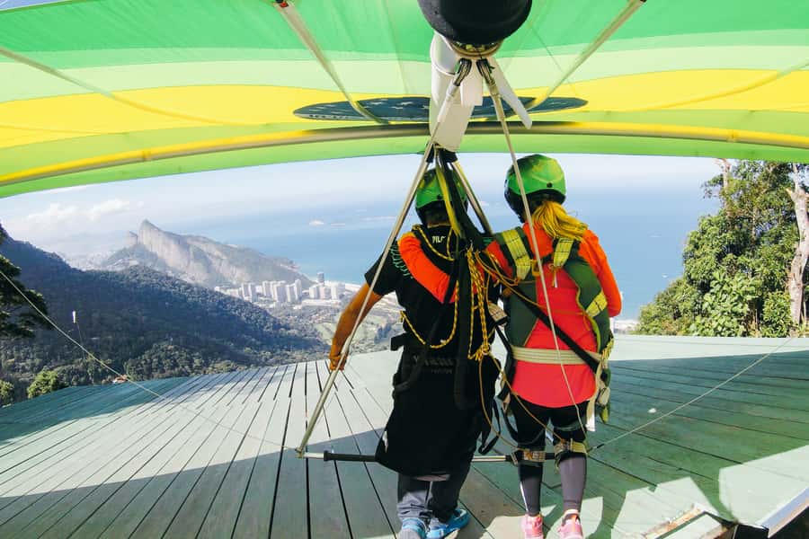 Rio de Janeiro: Hang Gliding Tandem Flight - GoPro Coverage and the Video You’ll Actually Watch