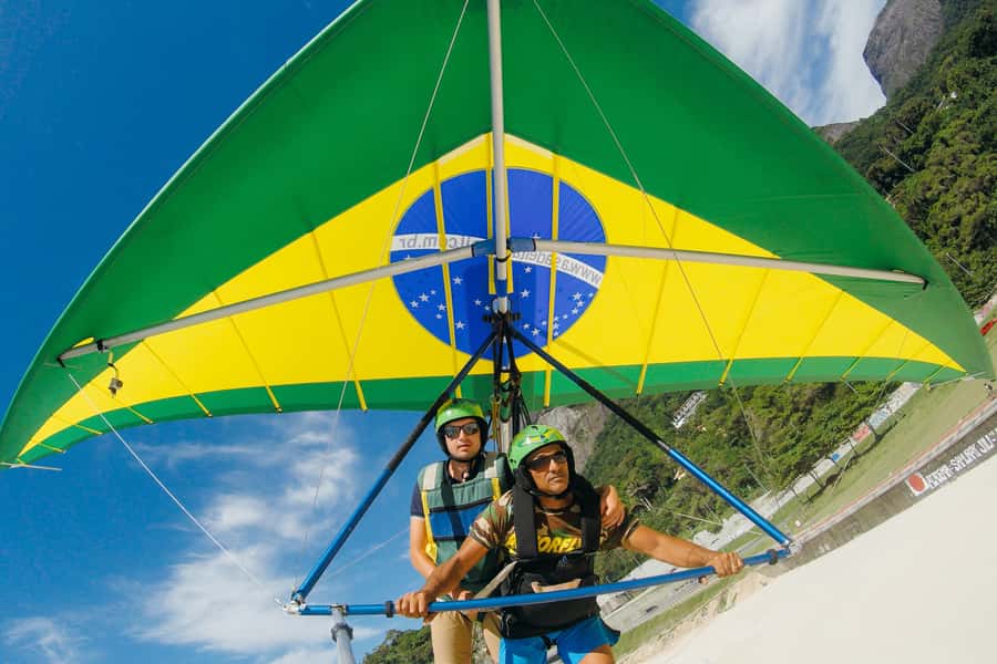 Rio de Janeiro: Hang Gliding Tandem Flight - Getting to the Ramp: Pickup Options and the Jeep Ride Up