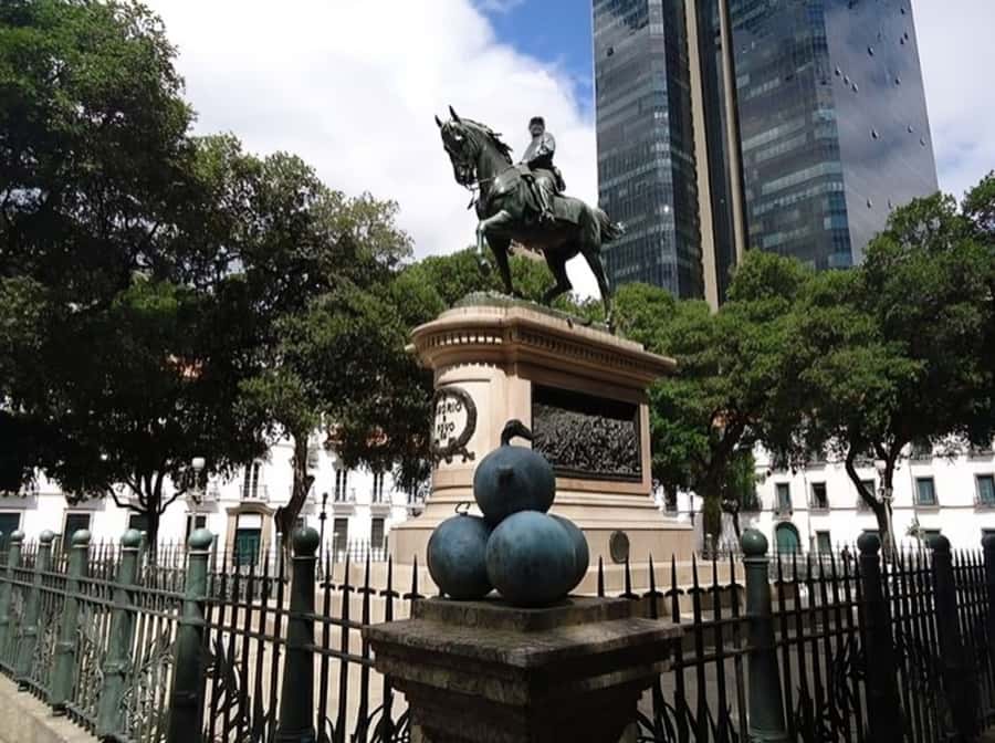Rio de Janeiro : Must-See Sites Walking Tour With A Guide - Value for Money: Why $50 for a 4-Hour Private Walk Can Be Smart