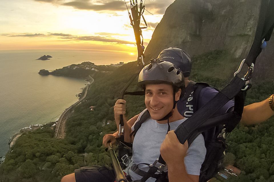 Rio de Janeiro: Paragliding Tandem Flight - Cruising Over Rio: Landmarks, Tropical Birds, and the Wind Factor