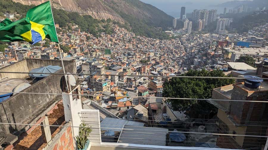 Rio de Janeiro: Private City Tour with Hotel Pickup - How the Guide Makes This Feel Effortless