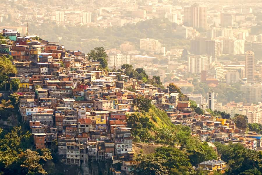 Rio de Janeiro: Rocinha Favela Walking Tour with Local Guide - Rocinha on foot: what the 2-hour walk actually feels like