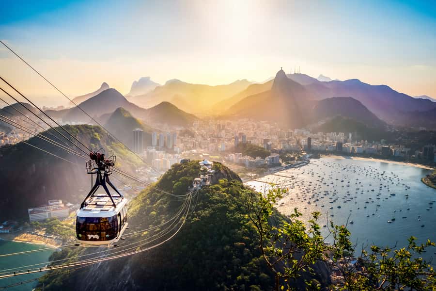 Rio de Janeiro: Sugarloaf Cable Car Official Ticket - Summit Time at Your Own Pace: Food, Drinks, and a Place to Hang Out