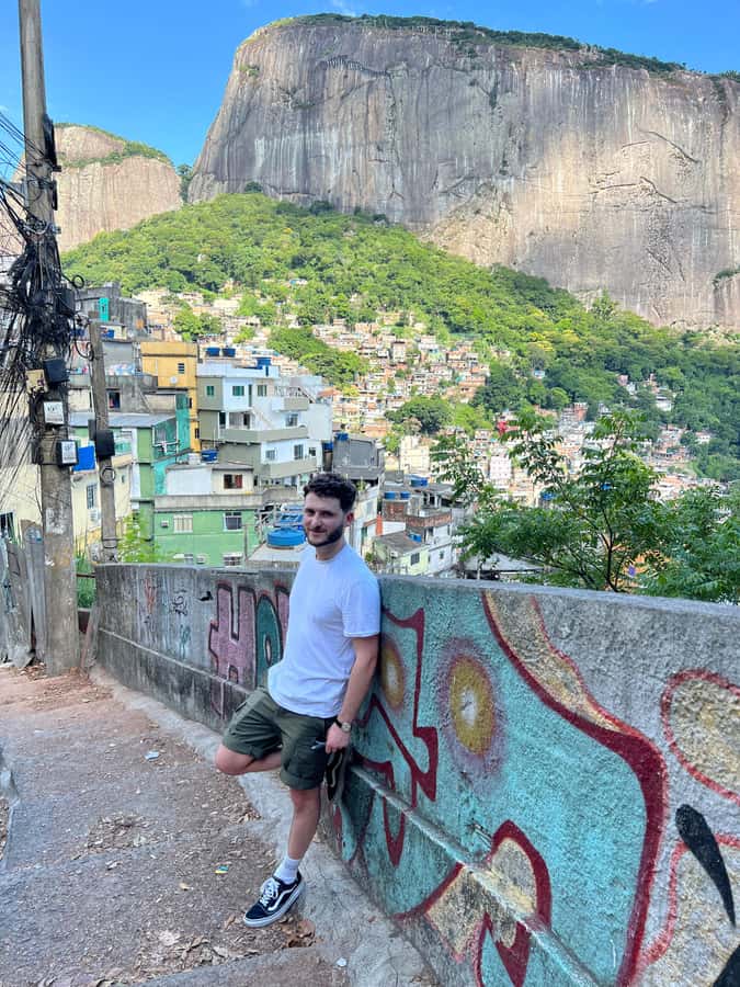 Rio: Favela Rocinha Tour with Local Guide & Secret Spots - Guides in the real world: English support, local connections, and names to look for