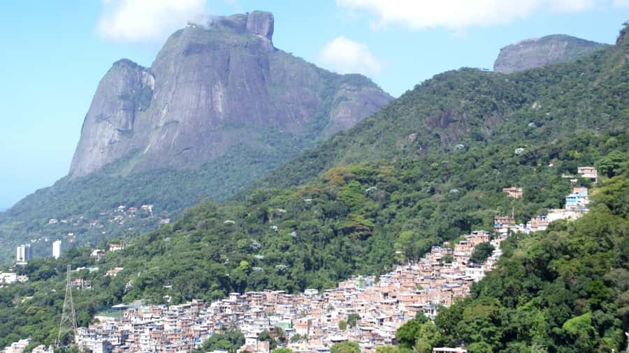 Rocinha Jeep Tour: A Journey into the Soul of the Favela! - São Conrado Beach as a calm landing point